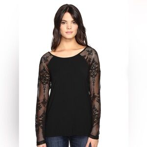 Stretchy TRENDY EDGY grunge y2k 90s Black lace sleeves Tart brand M **2 for 20*
